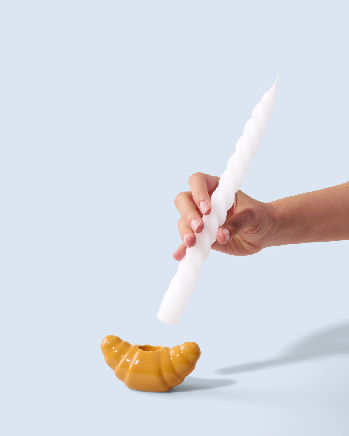 Croissant candle holder